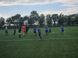 Laatste training S.K.N.W.K. JO10-1 (partijtje tegen de ouders) van woensdag 22 mei 2024 (36/133)